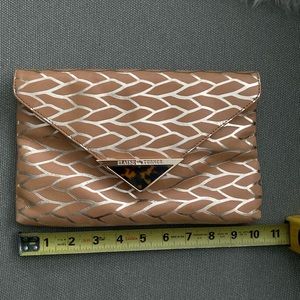 Elaine Turner clutch